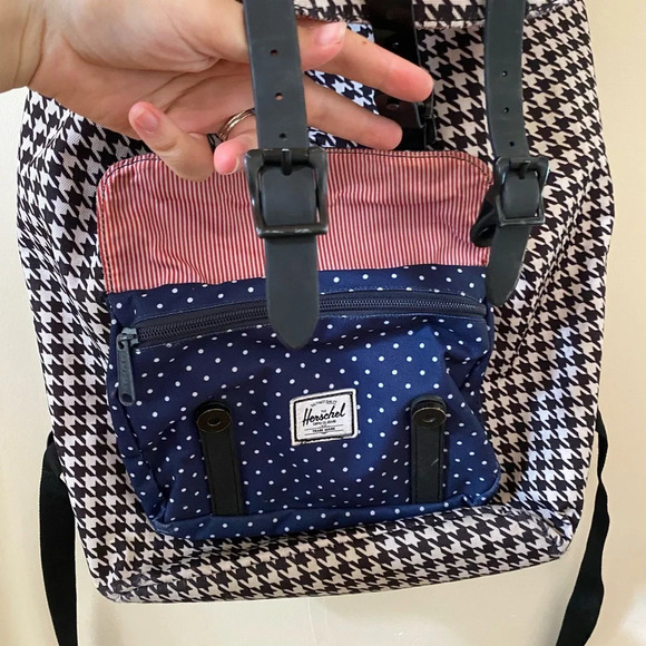 Herschel Supply Company Little America Houndstooth Mid Volume Backpack - Picture 7 of 12